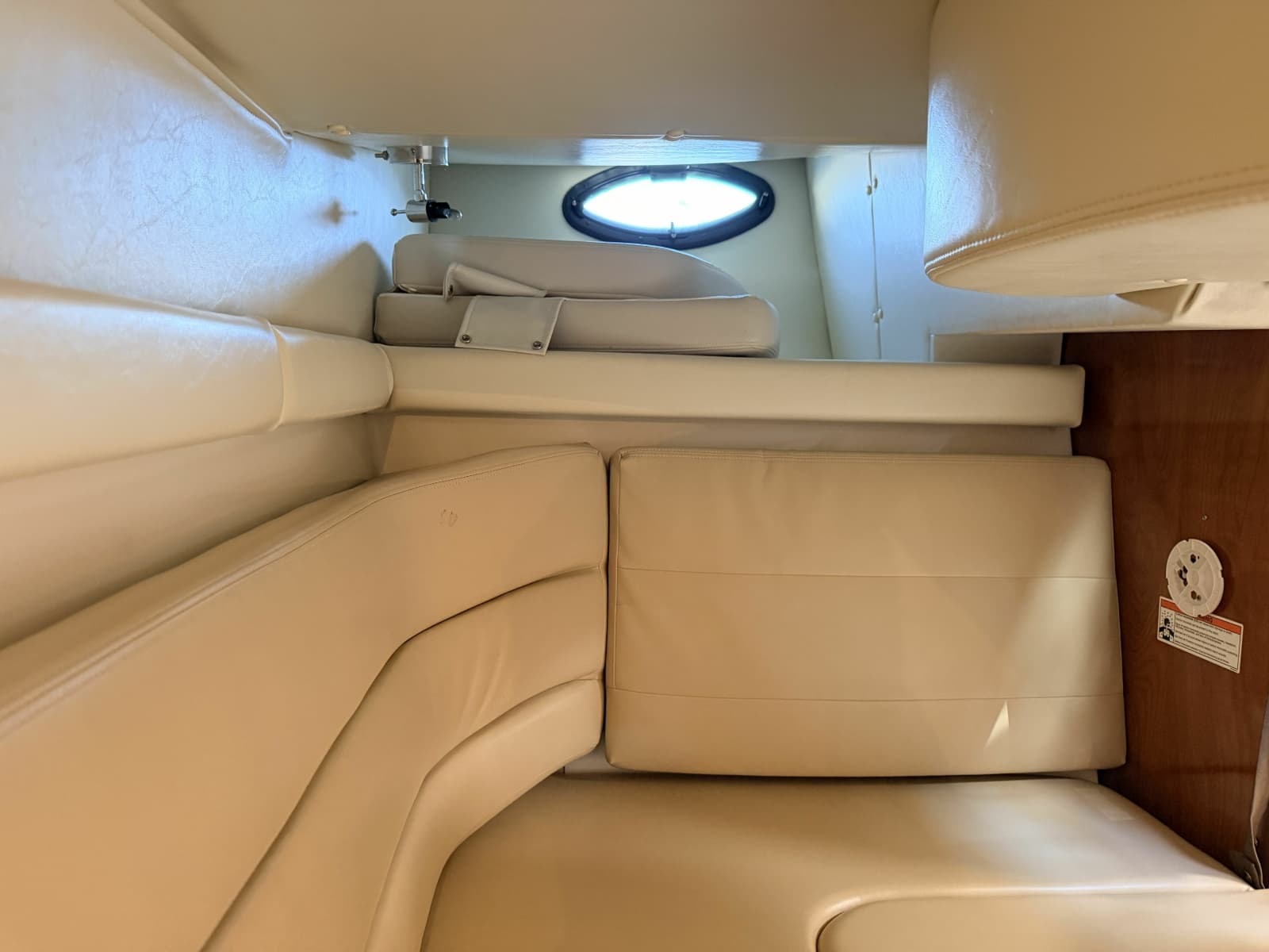 2006 Larson Cabrio 370 - Photo 50