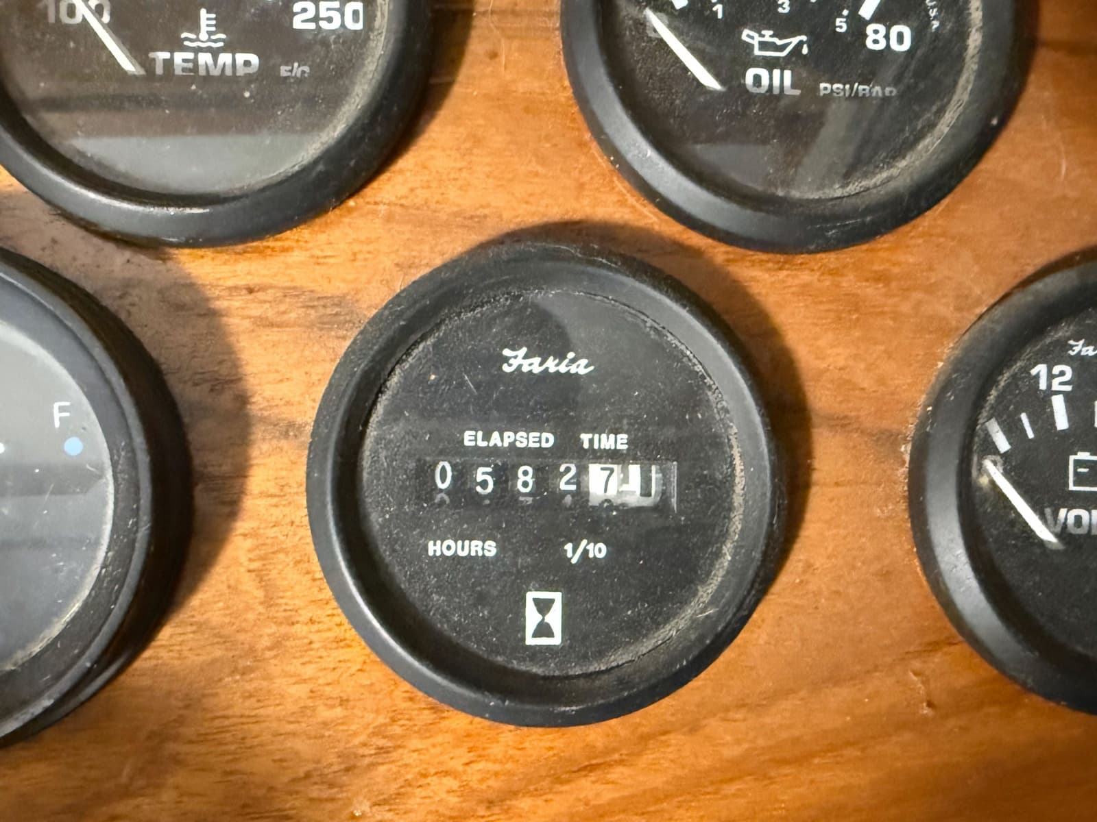 1977 Pacemaker FB Motor Yacht - Photo 13