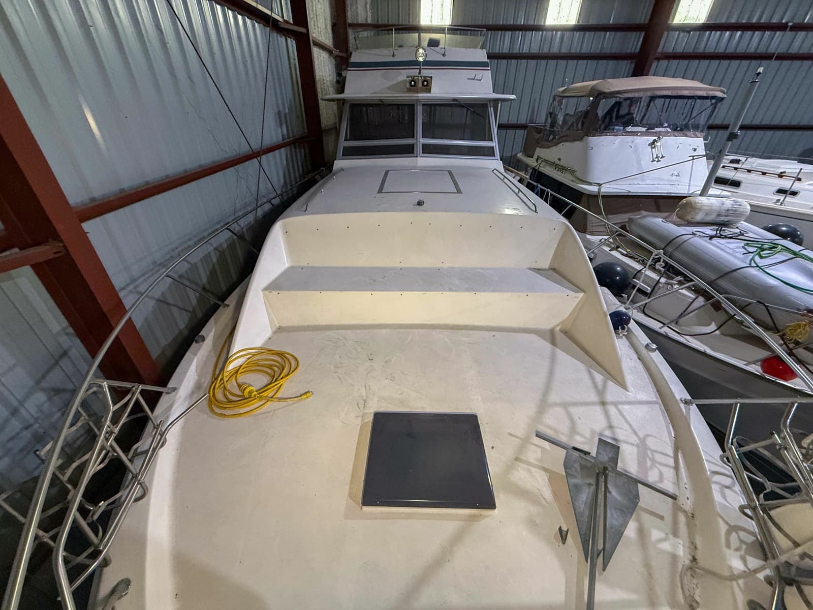 1977 Pacemaker FB Motor Yacht - Photo 17
