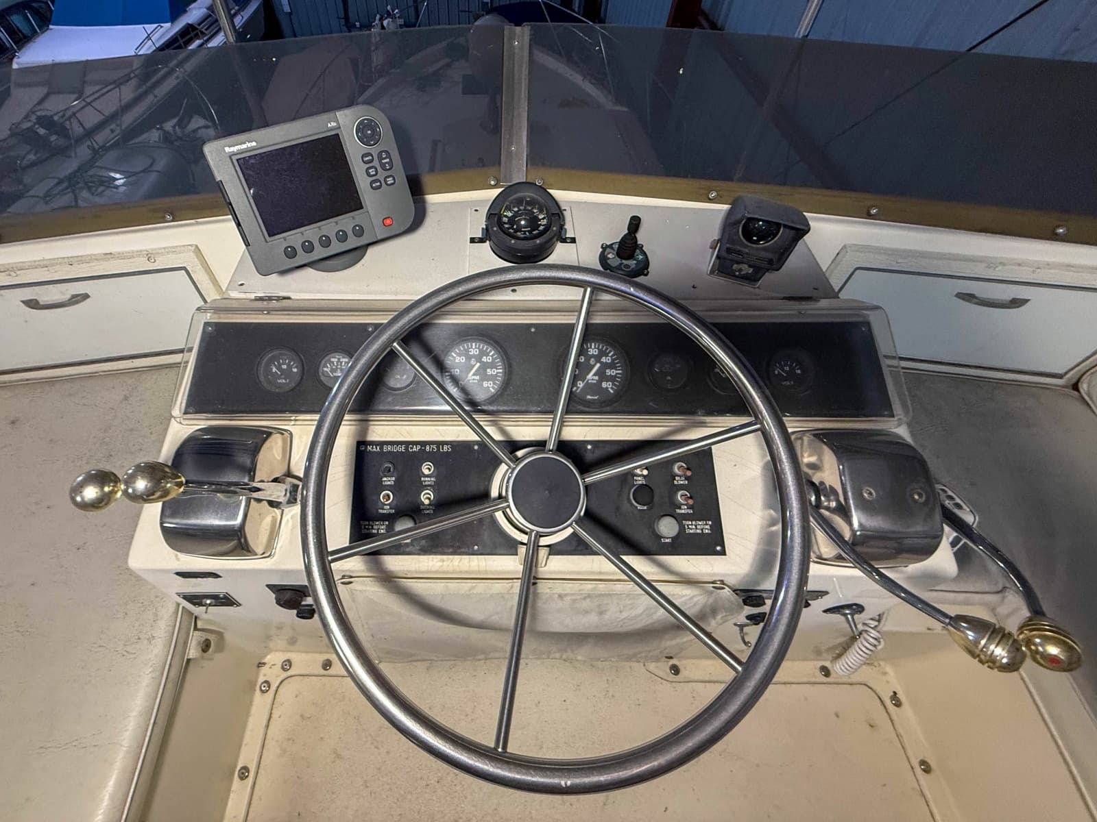 1977 Pacemaker FB Motor Yacht - Photo 22