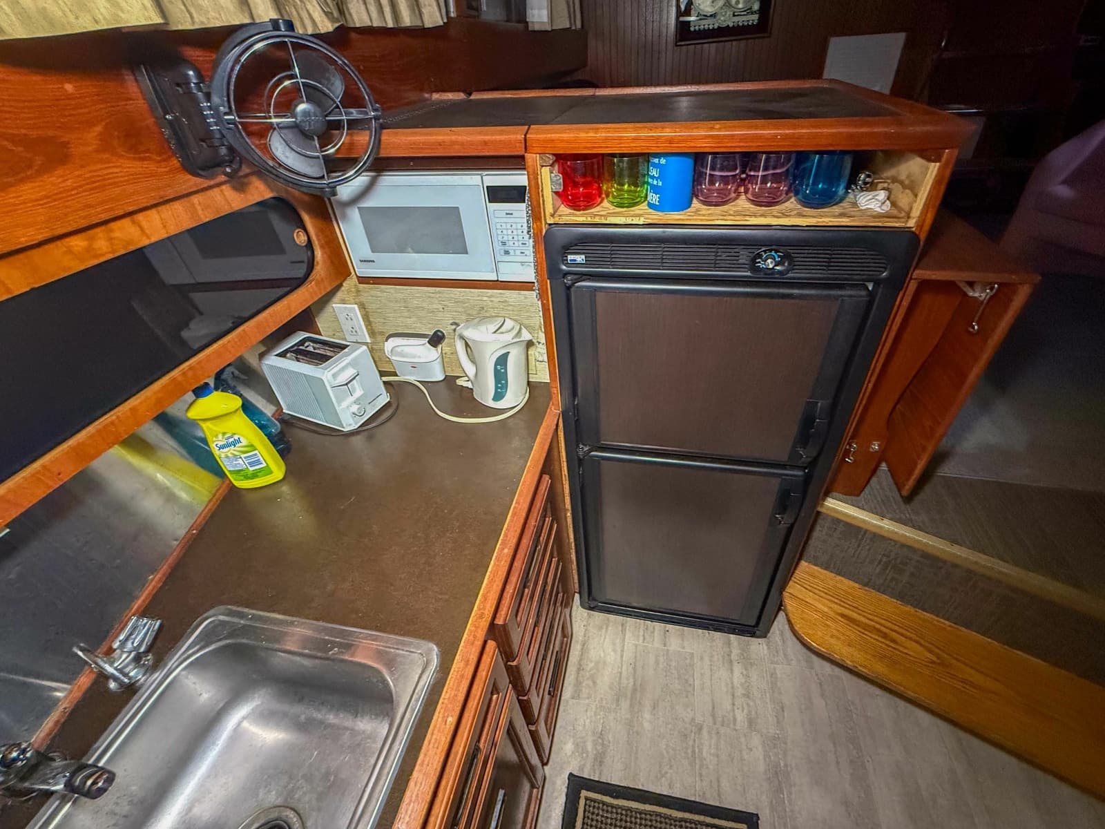 1977 Pacemaker FB Motor Yacht - Photo 31