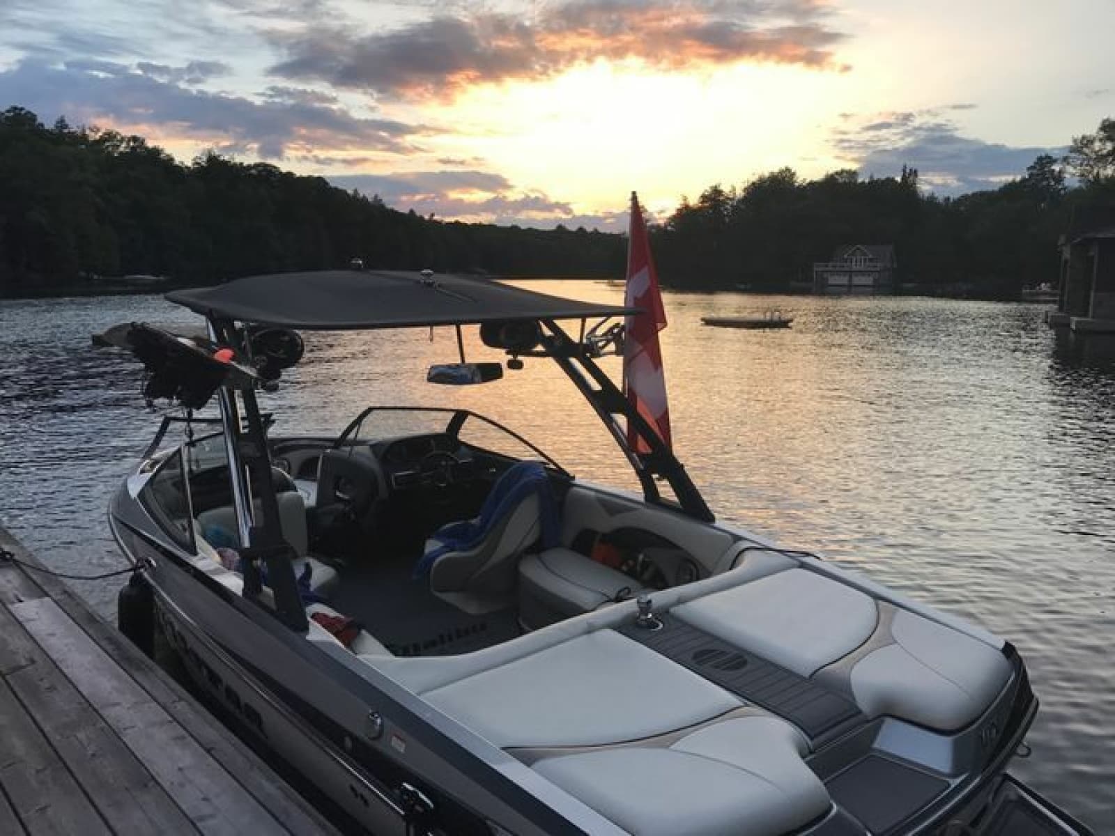 2014 Malibu Wakesetter VLX - Photo 2