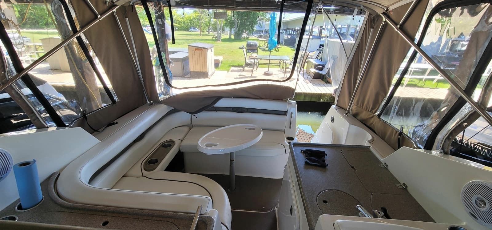 2009 Rinker 280 EC - Photo 8