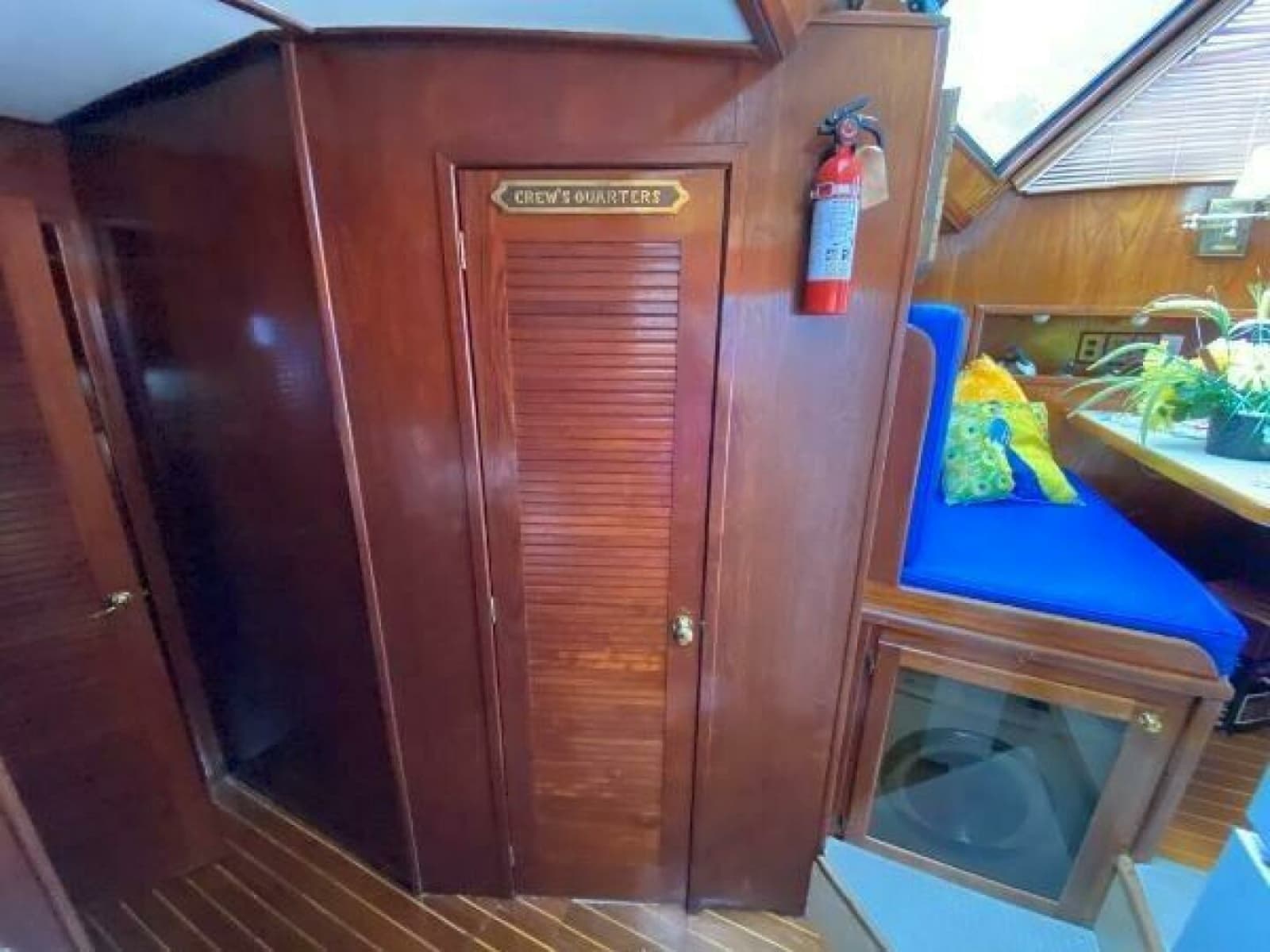 1984 Burns Craft 48 MY - Photo 56