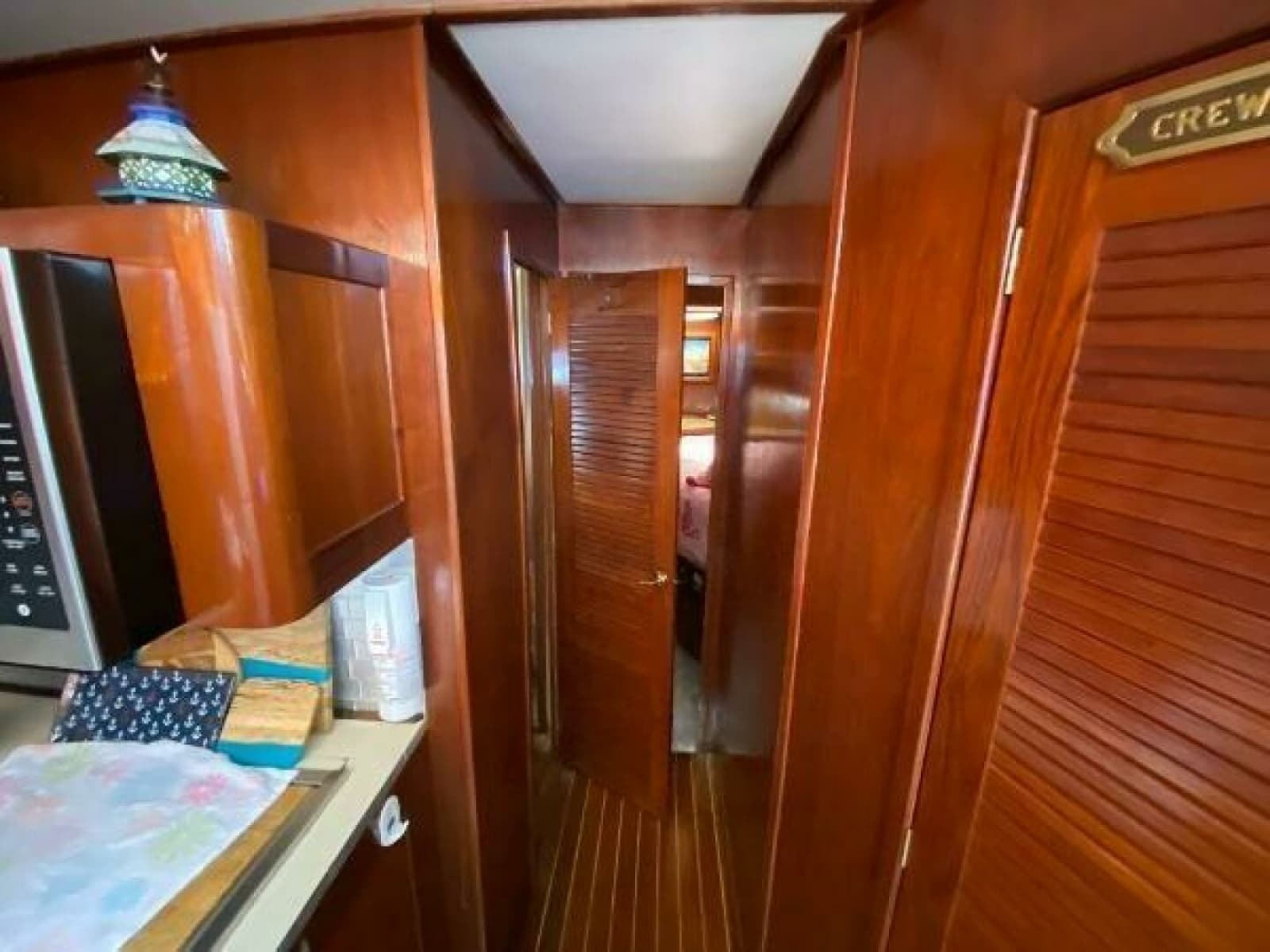1984 Burns Craft 48 MY - Photo 59