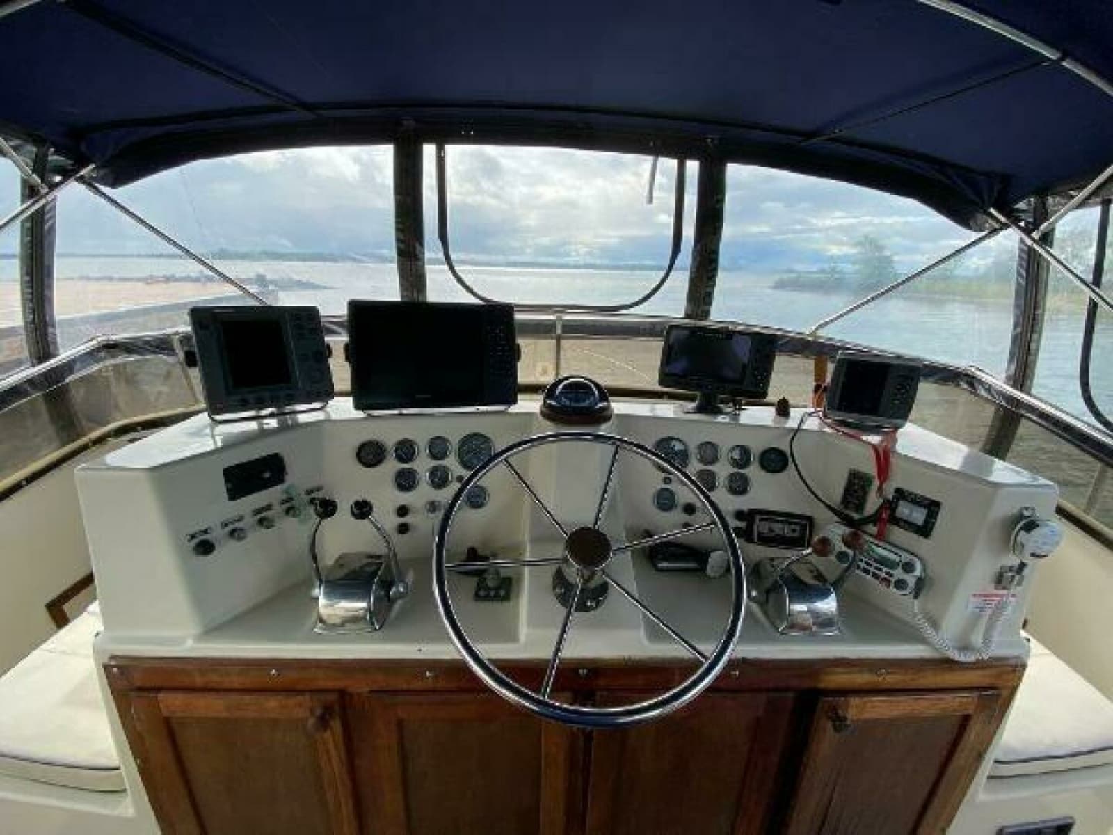 1984 Burns Craft 48 MY - Photo 27