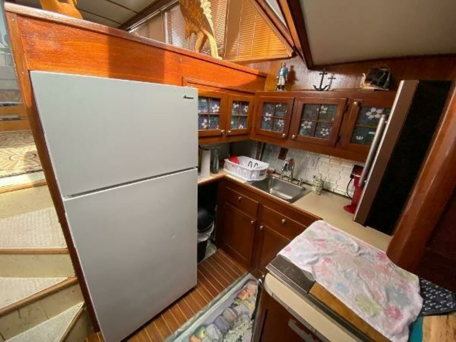 1984 Burns Craft 48 MY - Photo 54