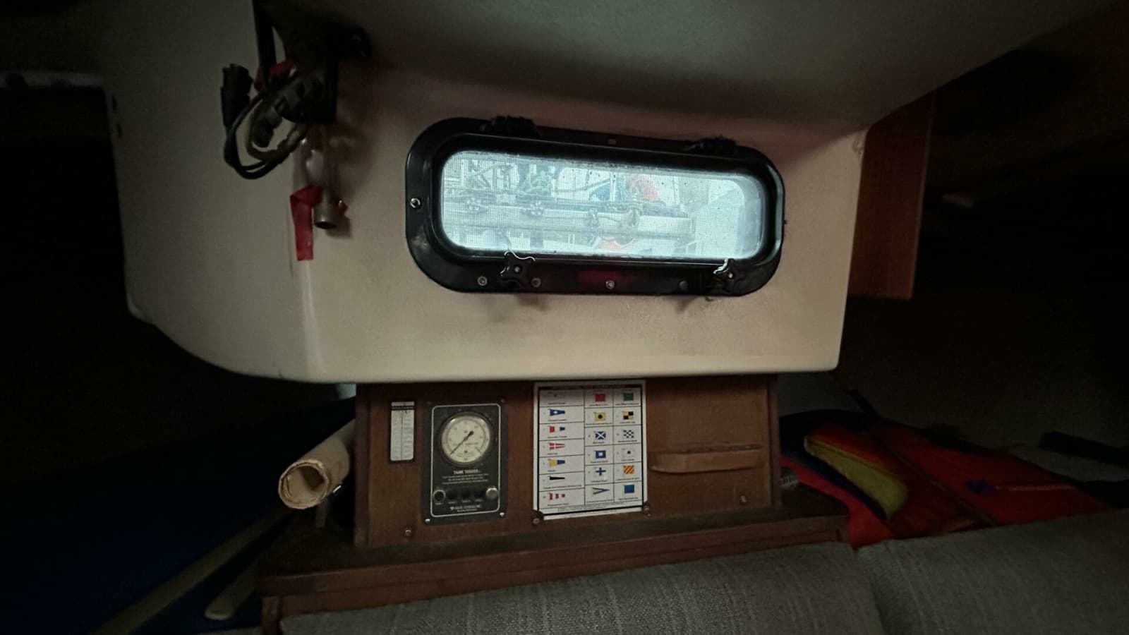 1982 Peterson 35 - Photo 37