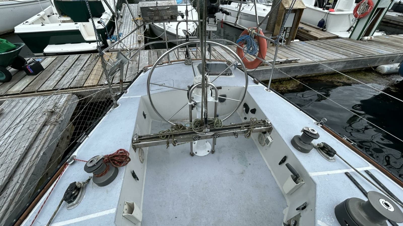 1982 Peterson 35 - Photo 10