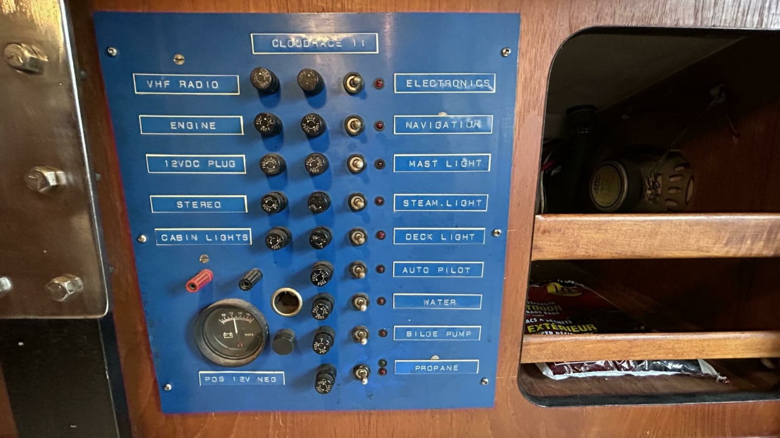 1982 Peterson 35 - Photo 53