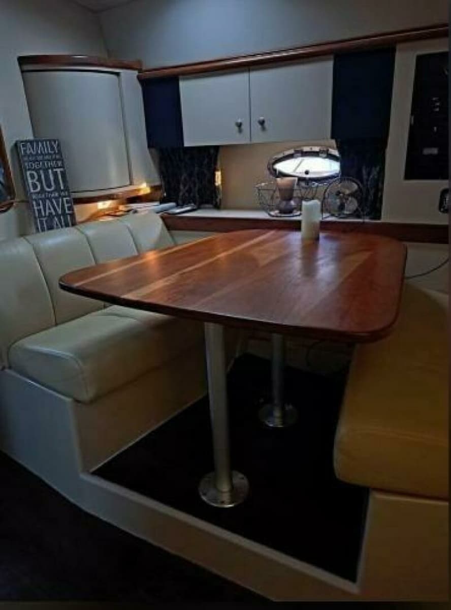 2001 Cruisers Yachts 3470 - Photo 13