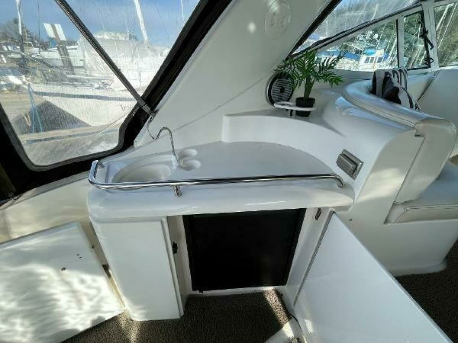 2001 Cruisers Yachts 3470 - Photo 8