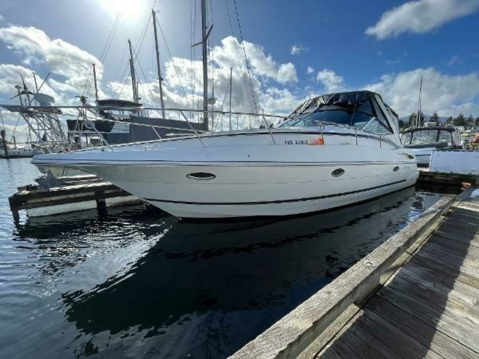 2001 Cruisers Yachts 3470 - Photo 2