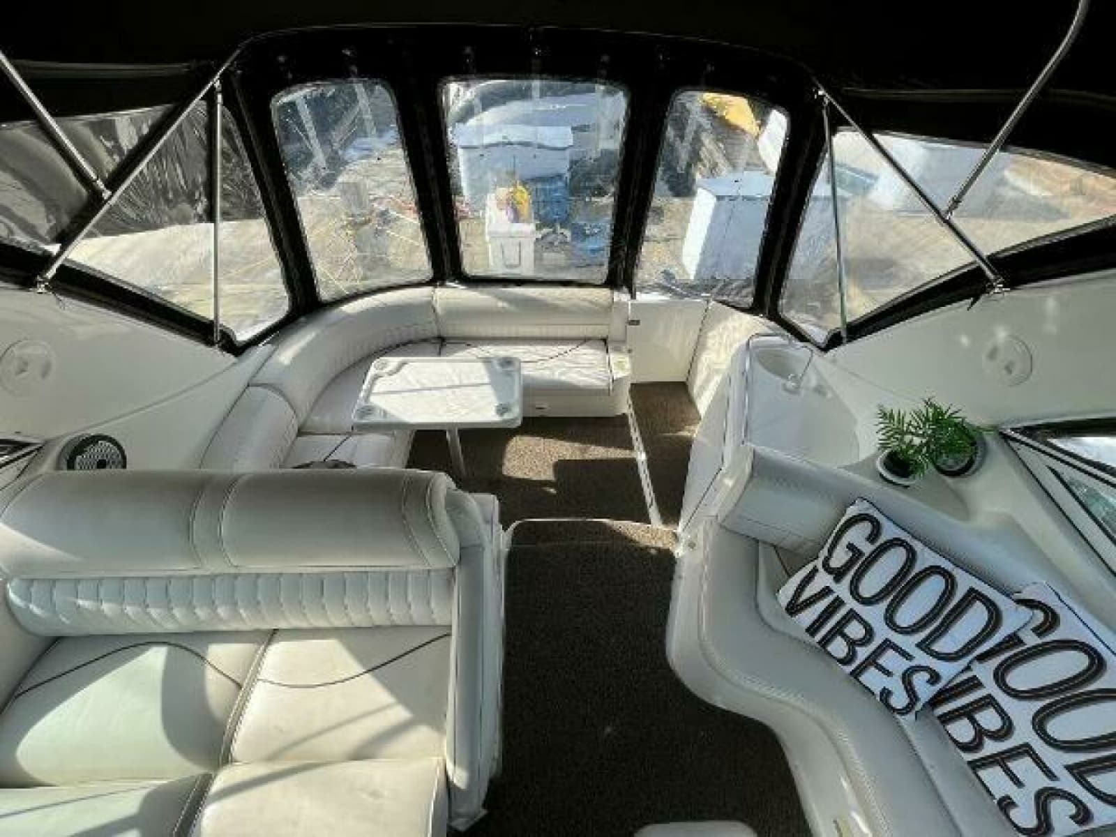 2001 Cruisers Yachts 3470 - Photo 6