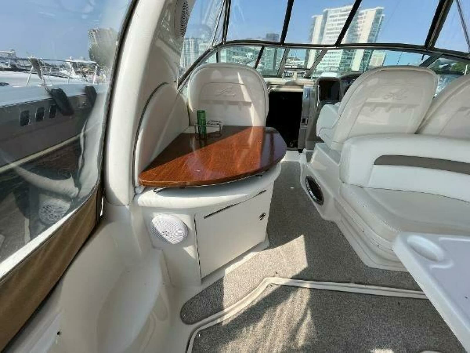 2003 Sea Ray 340 Sundancer - Photo 9