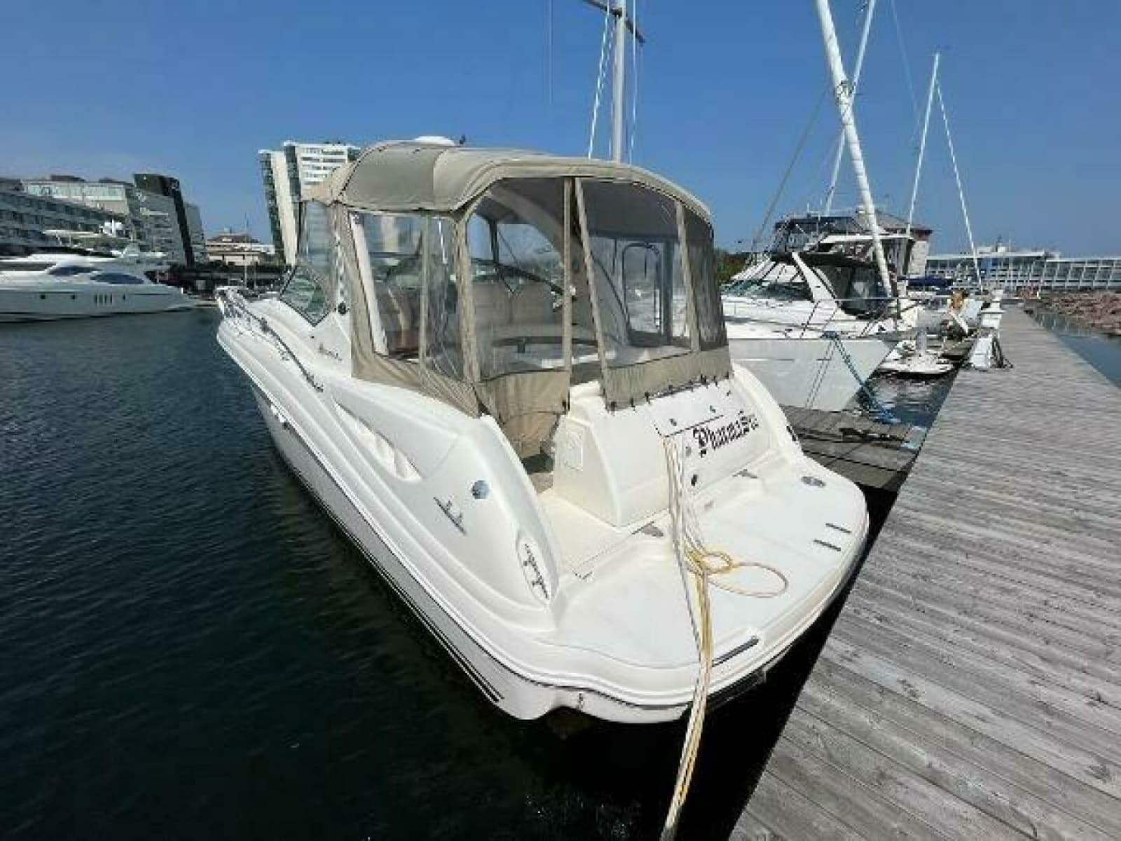 2003 Sea Ray 340 Sundancer - Photo 2