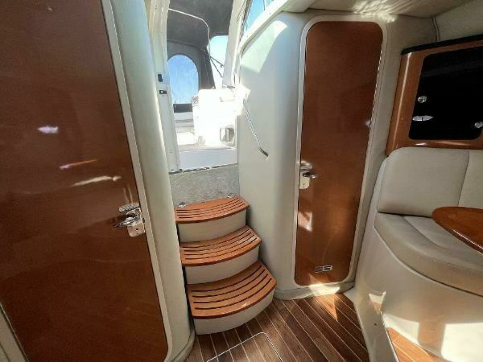 2008 Chaparral 330 Signature - Photo 30
