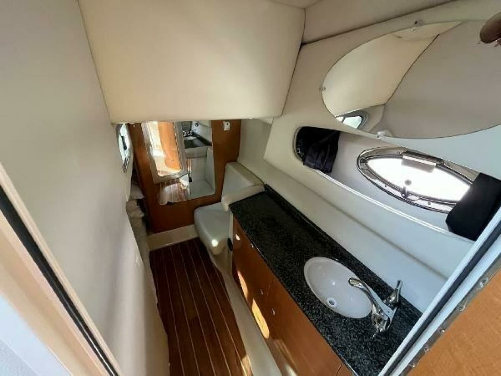 2008 Chaparral 330 Signature - Photo 33