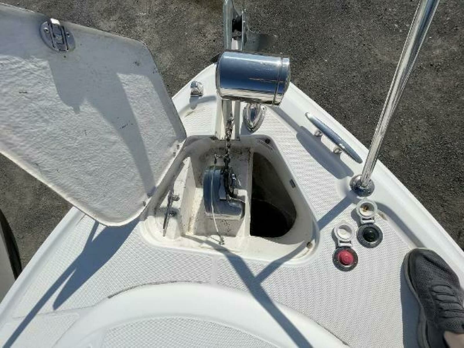 2008 Chaparral 330 Signature - Photo 22