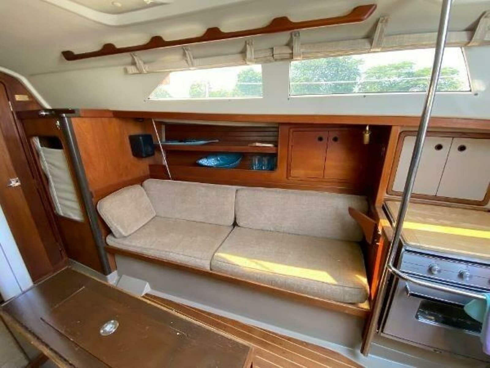 1986 C&C 33 - Photo 23