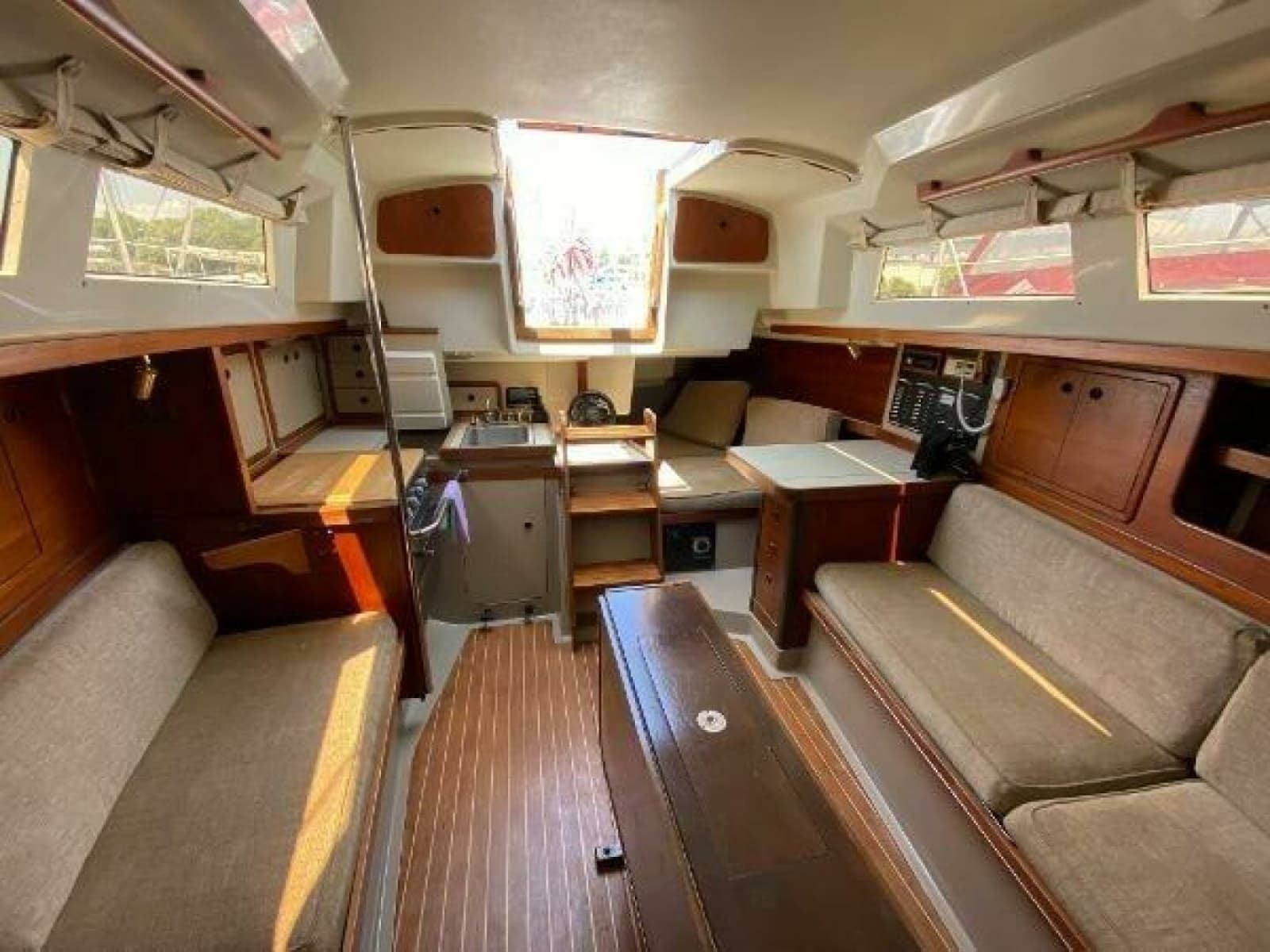 1986 C&C 33 - Photo 25
