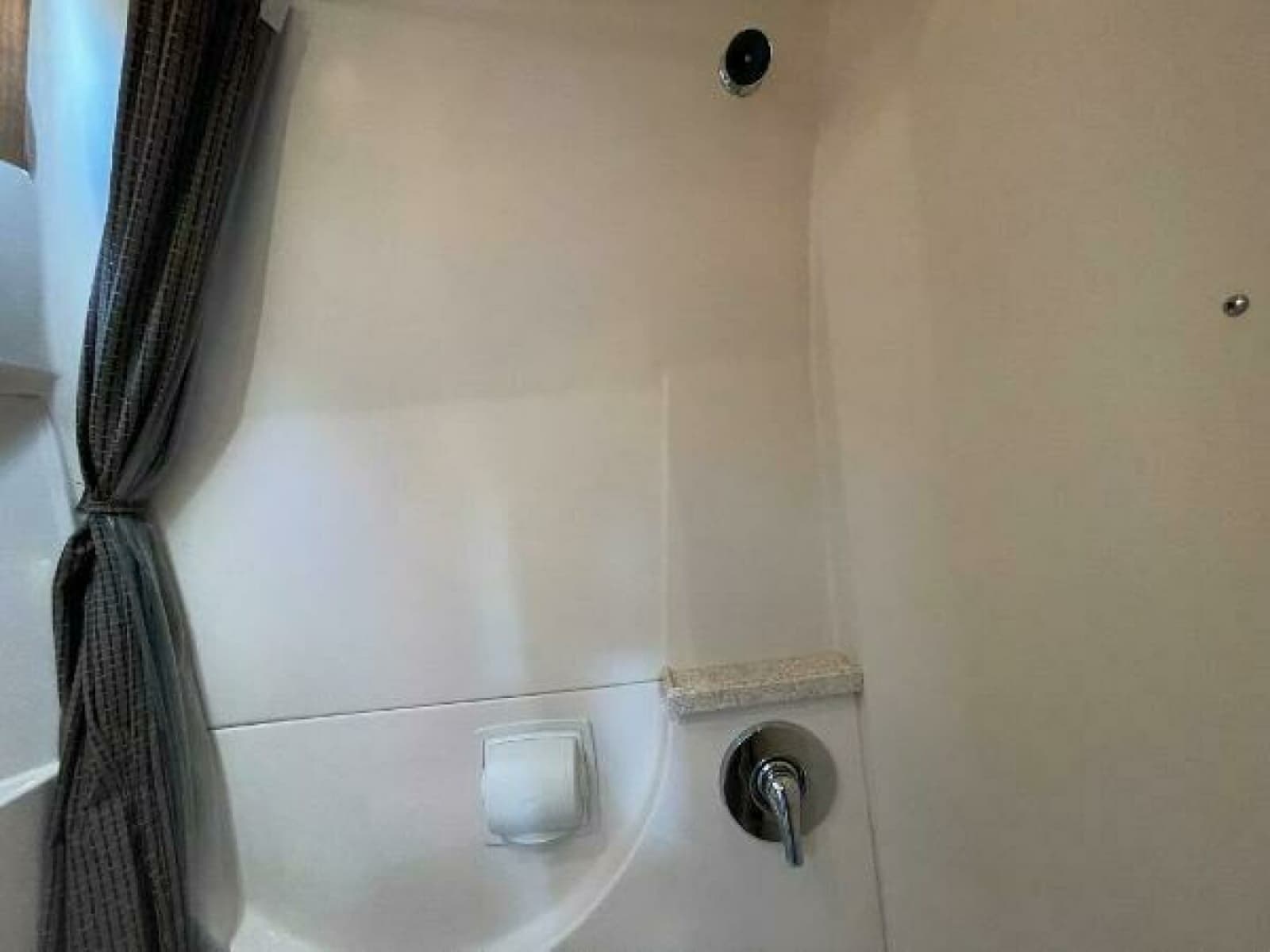 2005 Regal 3060 Window Express - Photo 42