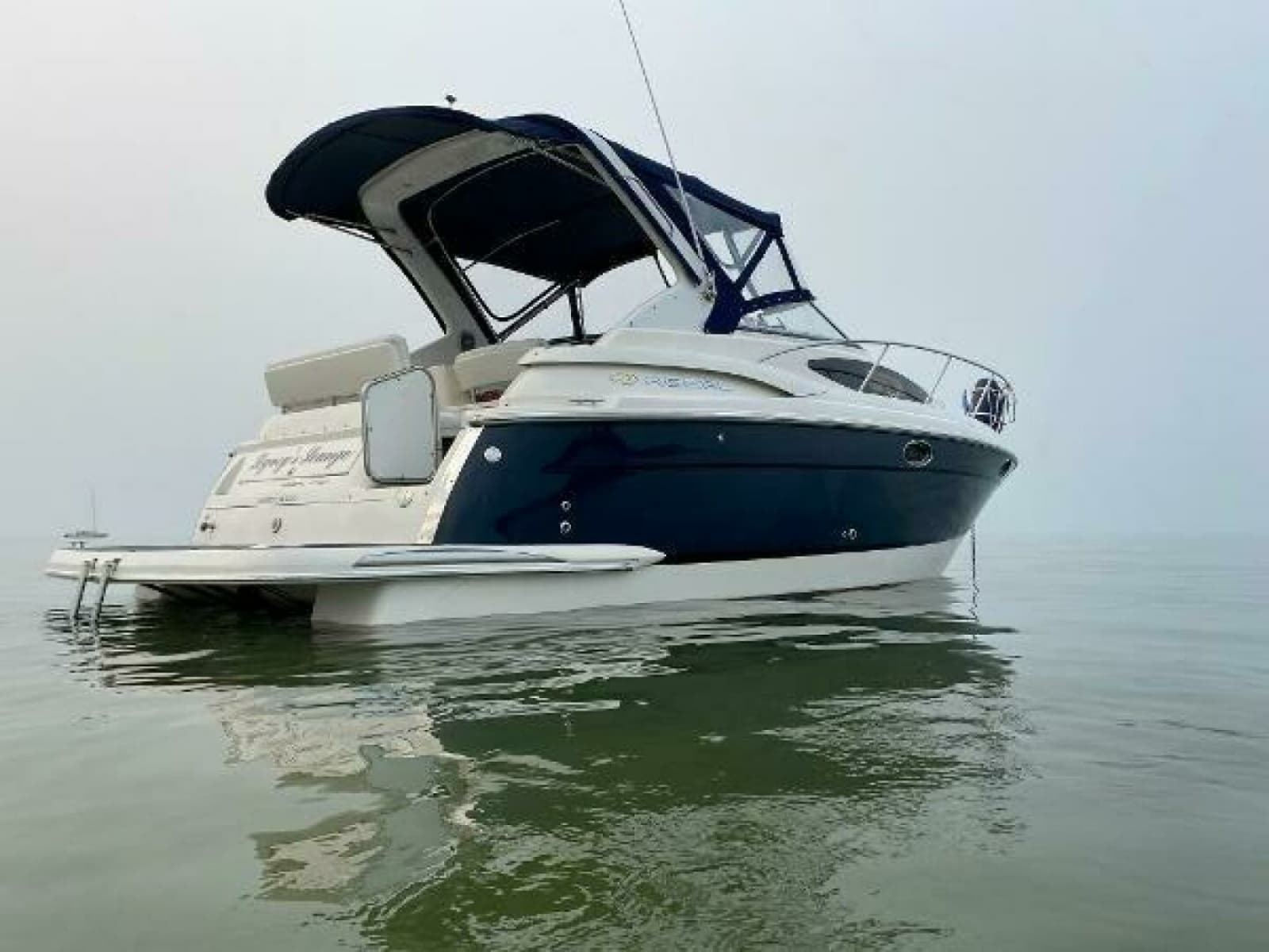 2005 Regal 3060 Window Express - Photo 3