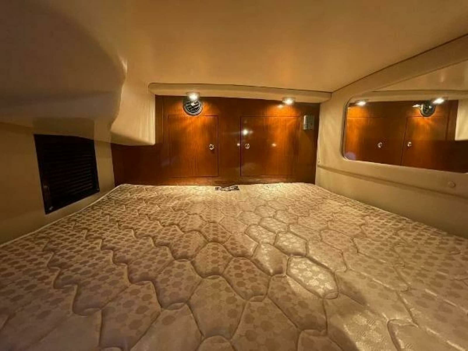 2005 Regal 3060 Window Express - Photo 36