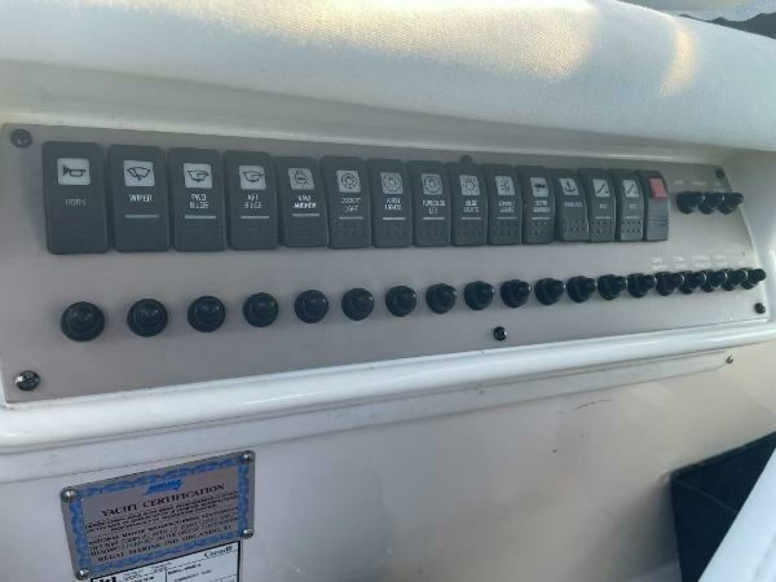 2005 Regal 3060 Window Express - Photo 48