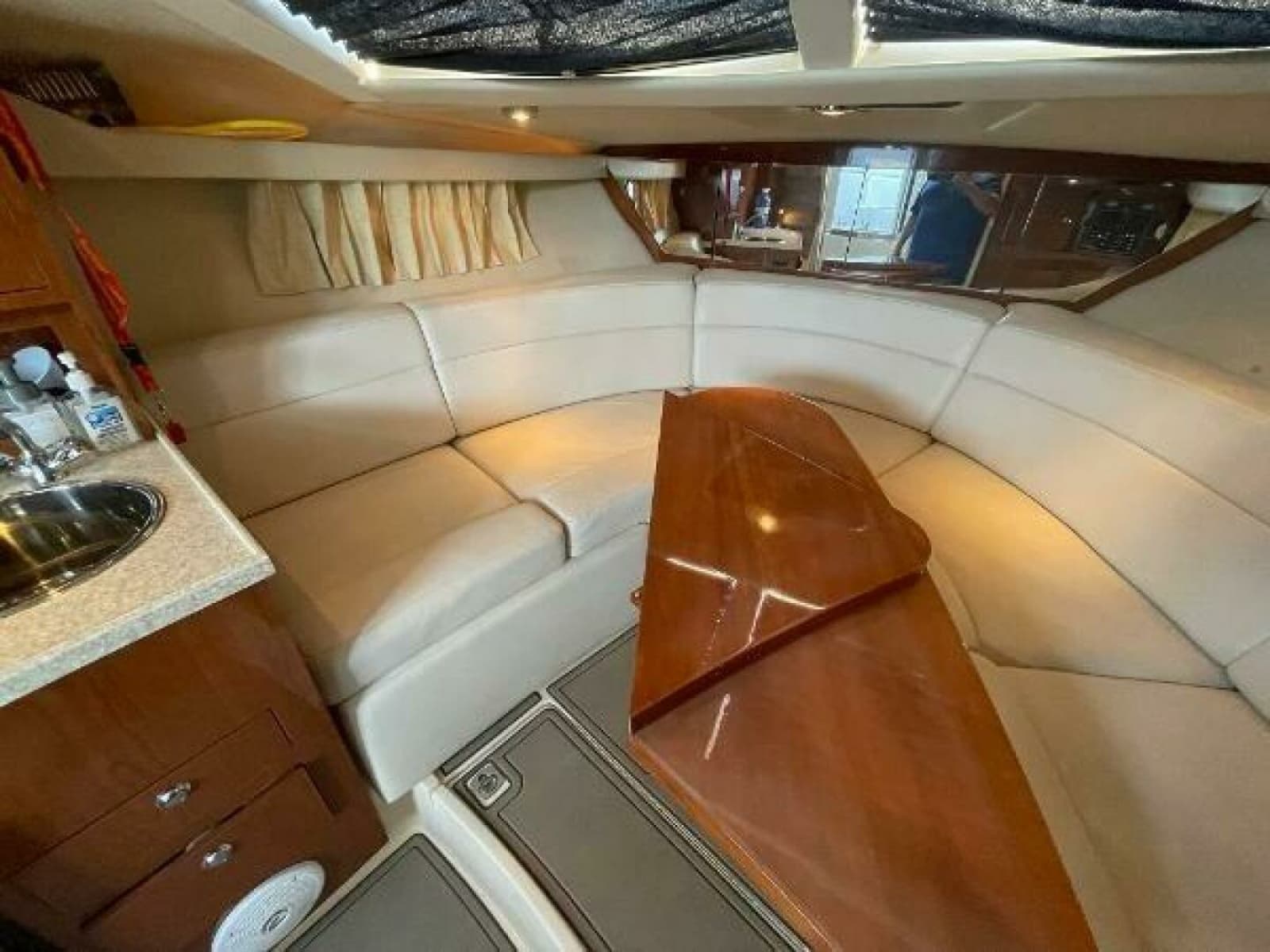 2005 Regal 3060 Window Express - Photo 32