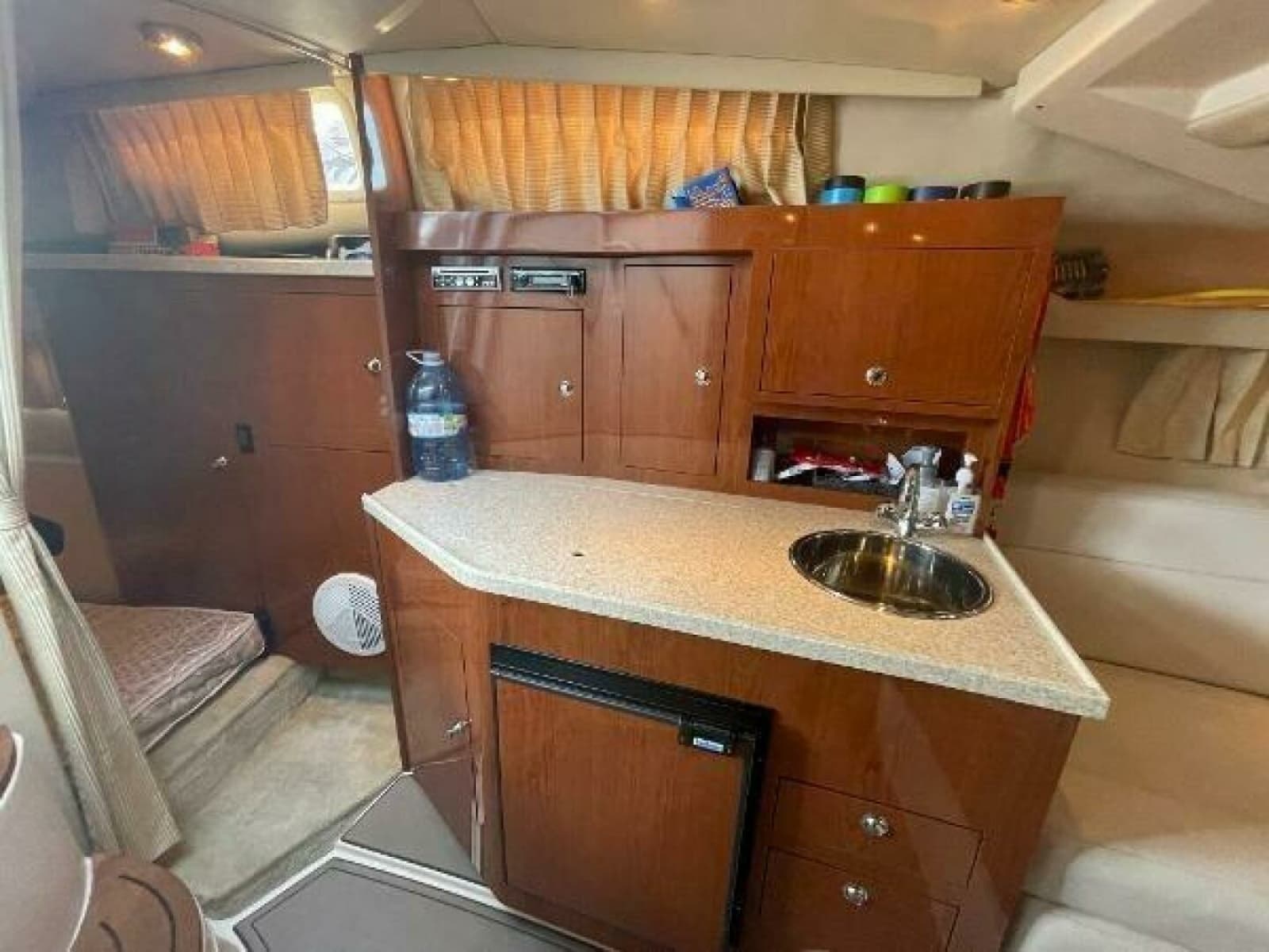 2005 Regal 3060 Window Express - Photo 34