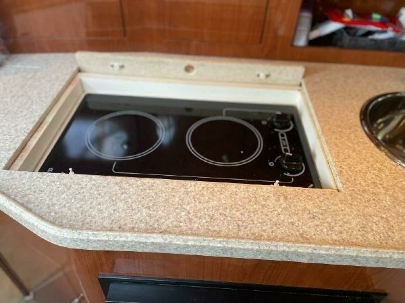2005 Regal 3060 Window Express - Photo 35