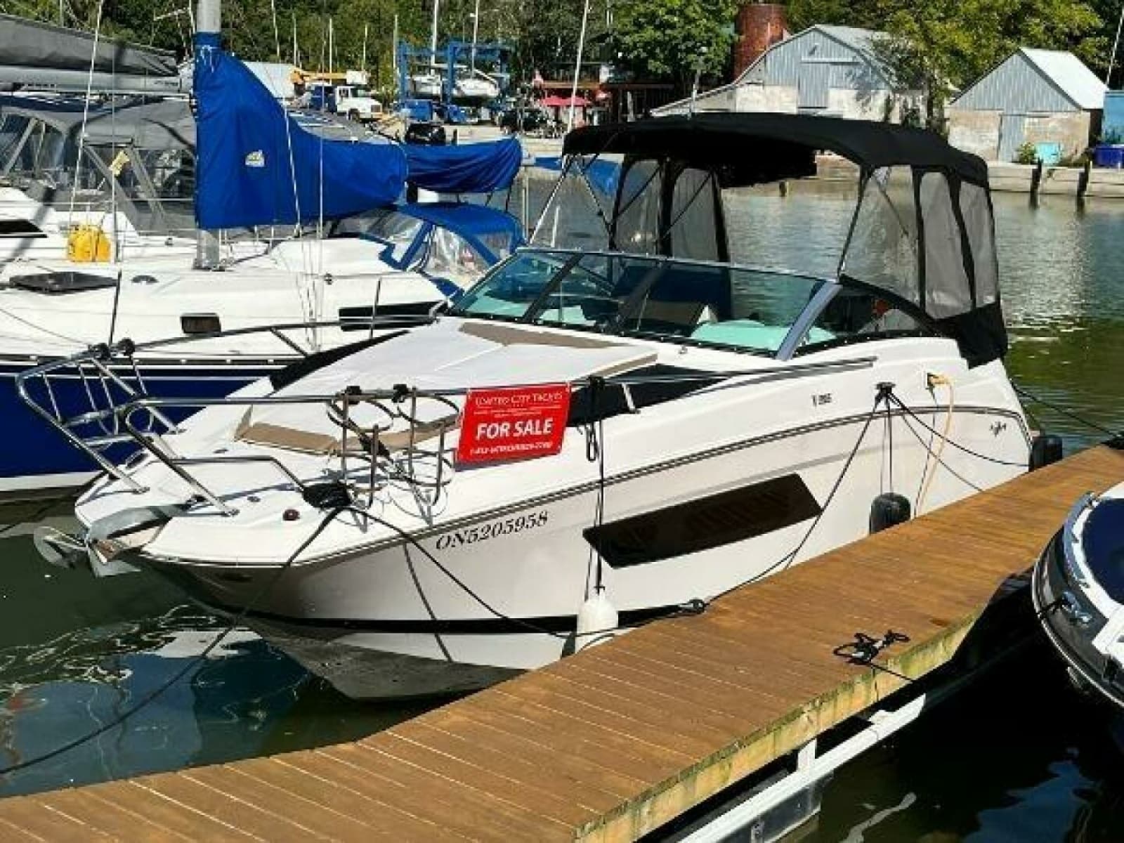 2016 Four Winns V255 - Photo 6