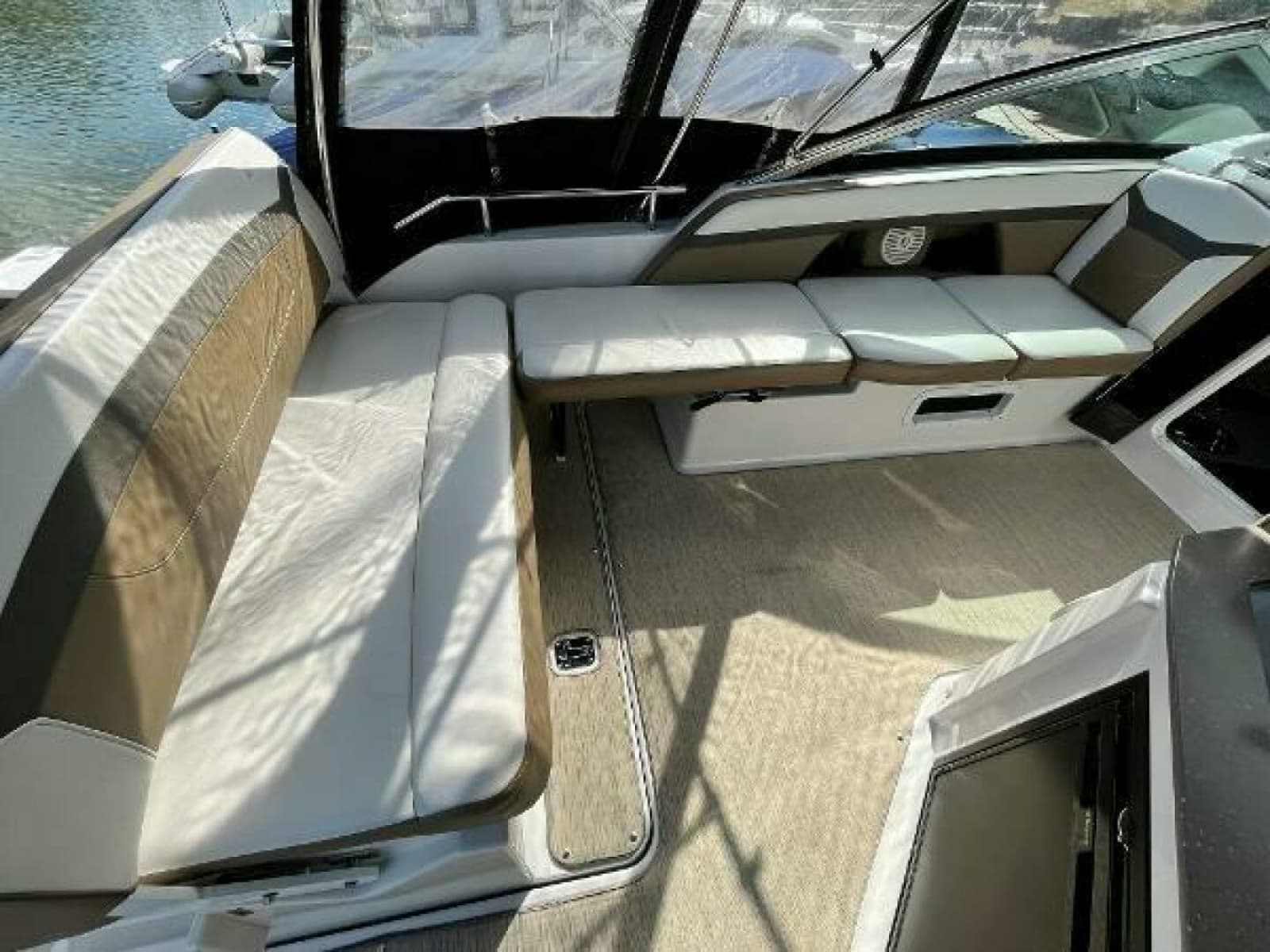 2016 Four Winns V255 - Photo 28