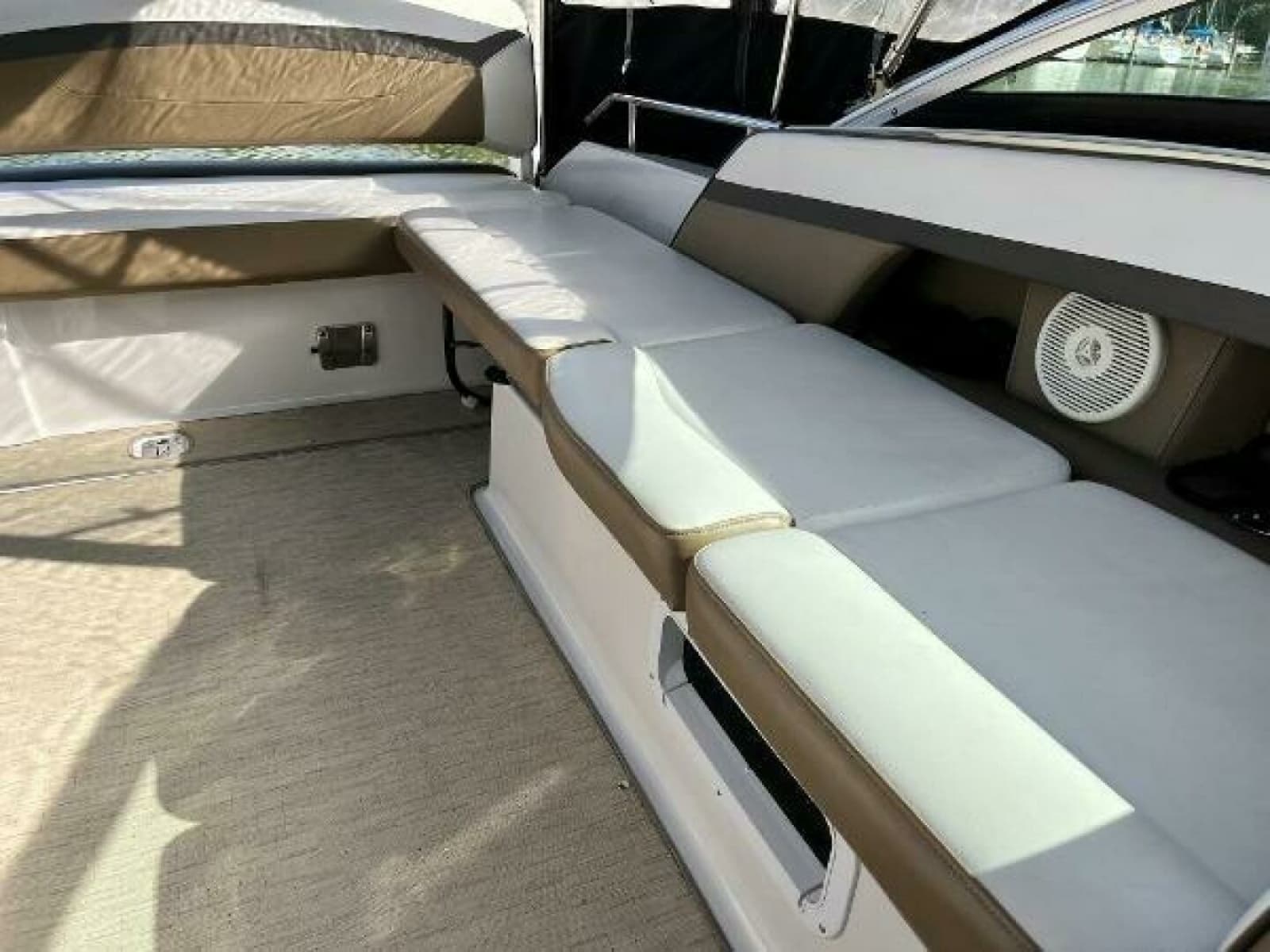 2016 Four Winns V255 - Photo 31