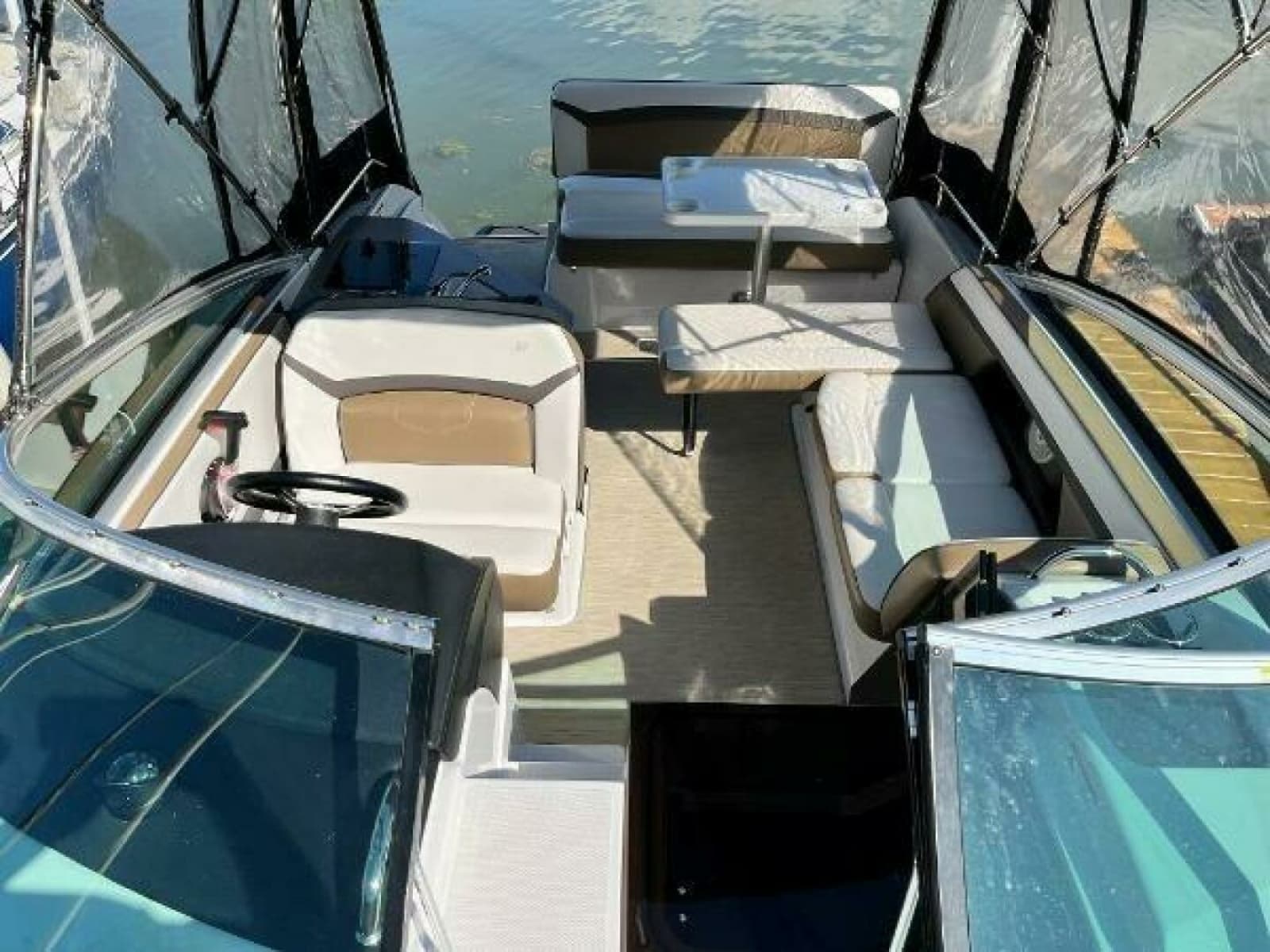 2016 Four Winns V255 - Photo 36