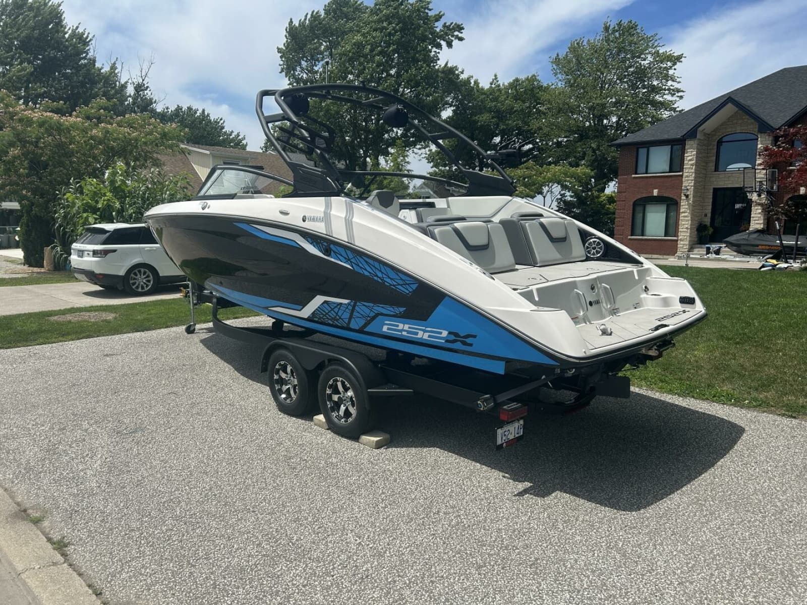 2021 Yamaha Boats 252 XE (Wake Edition) - Photo 11