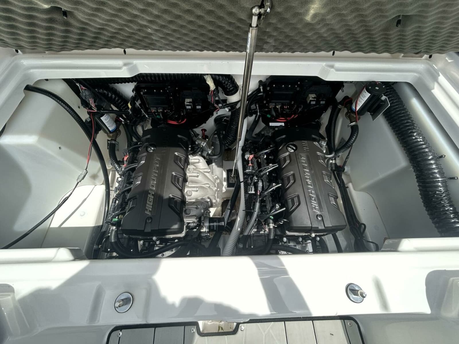 2021 Yamaha Boats 252 XE (Wake Edition) - Photo 40