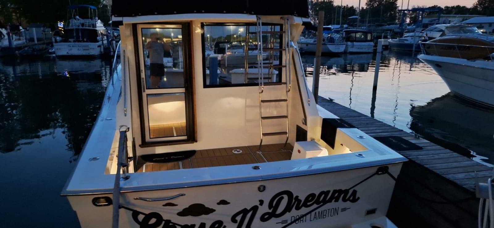 1986 Viking Boats 35 Convertible - Photo 56