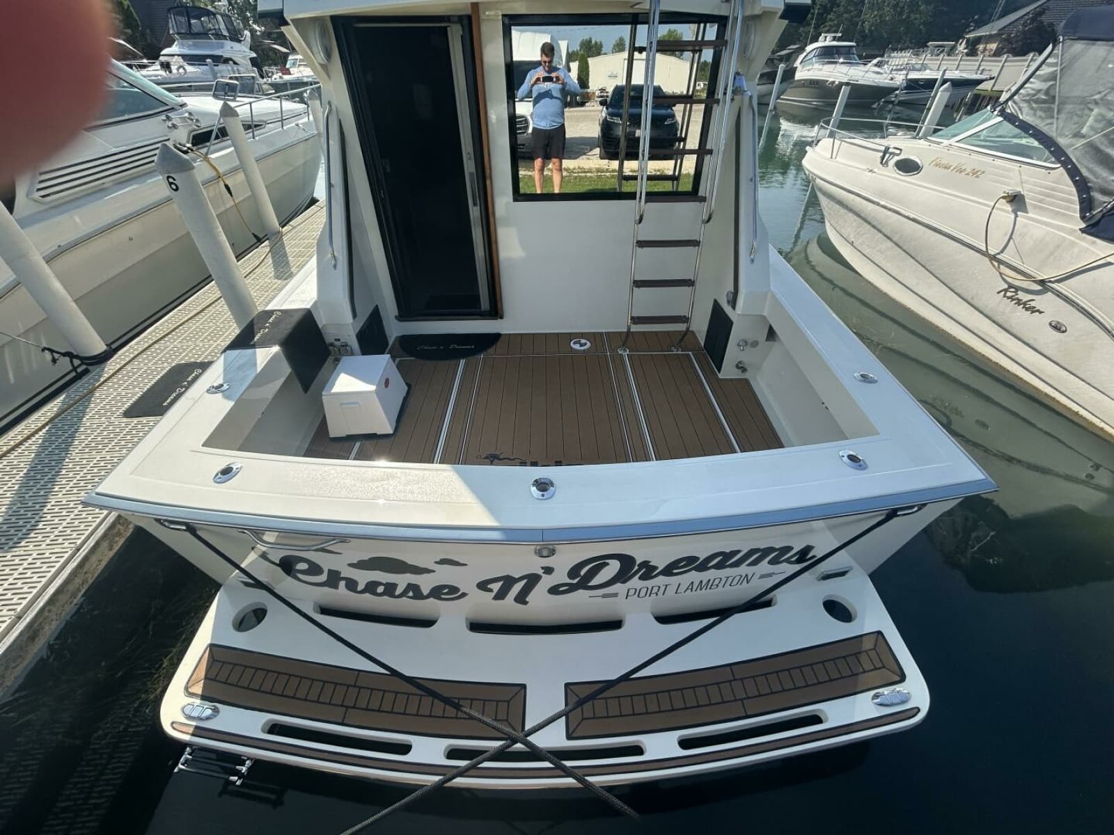 1986 Viking Boats 35 Convertible - Photo 7