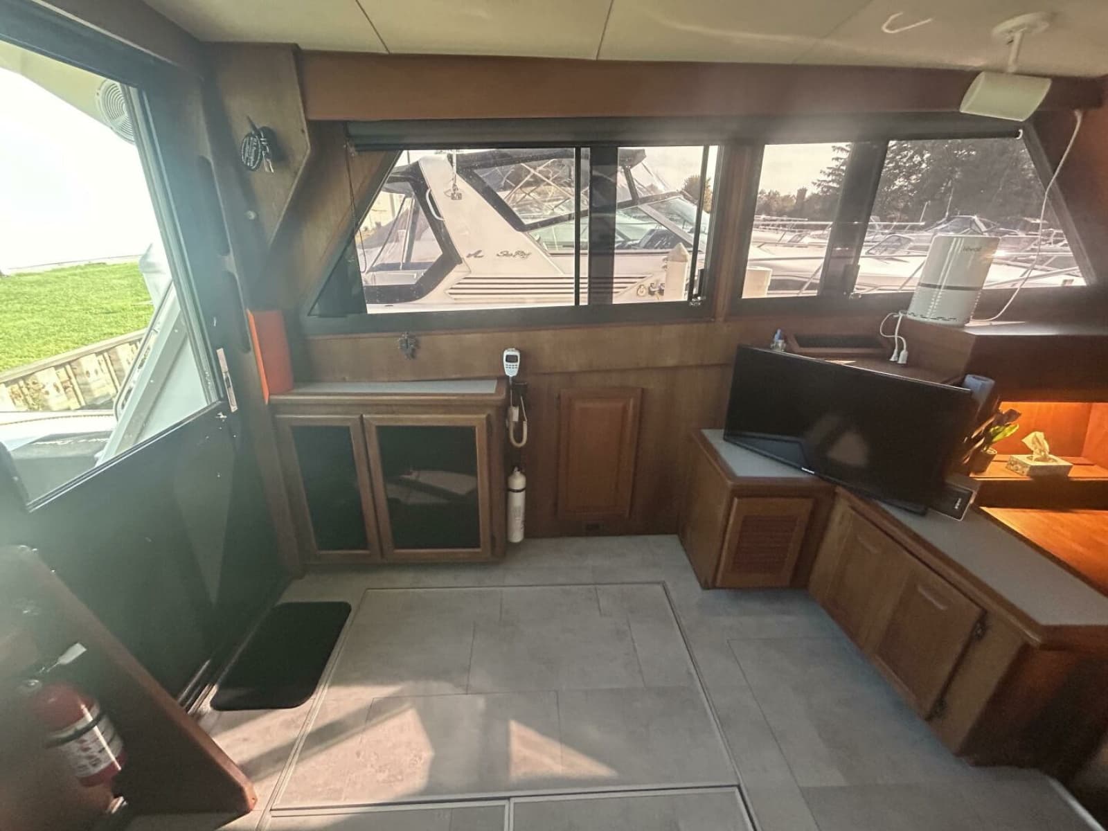 1986 Viking Boats 35 Convertible - Photo 37