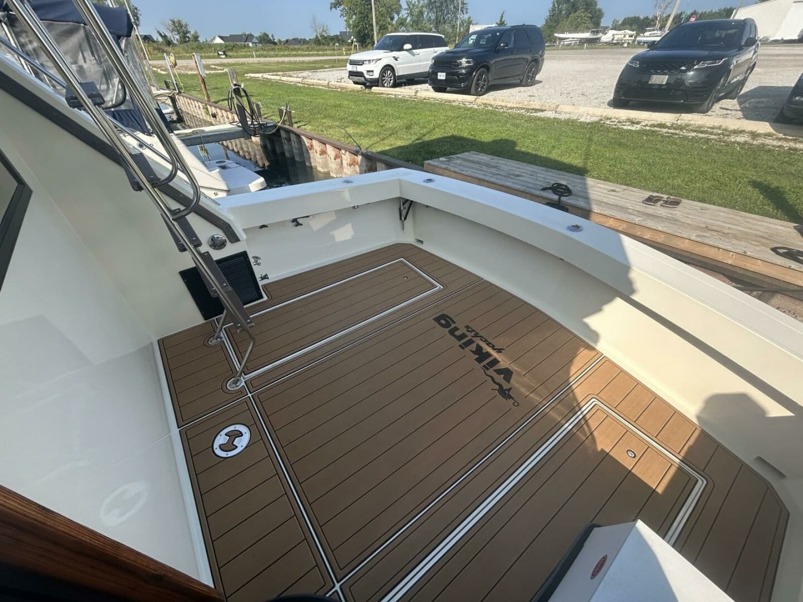 1986 Viking Boats 35 Convertible - Photo 33