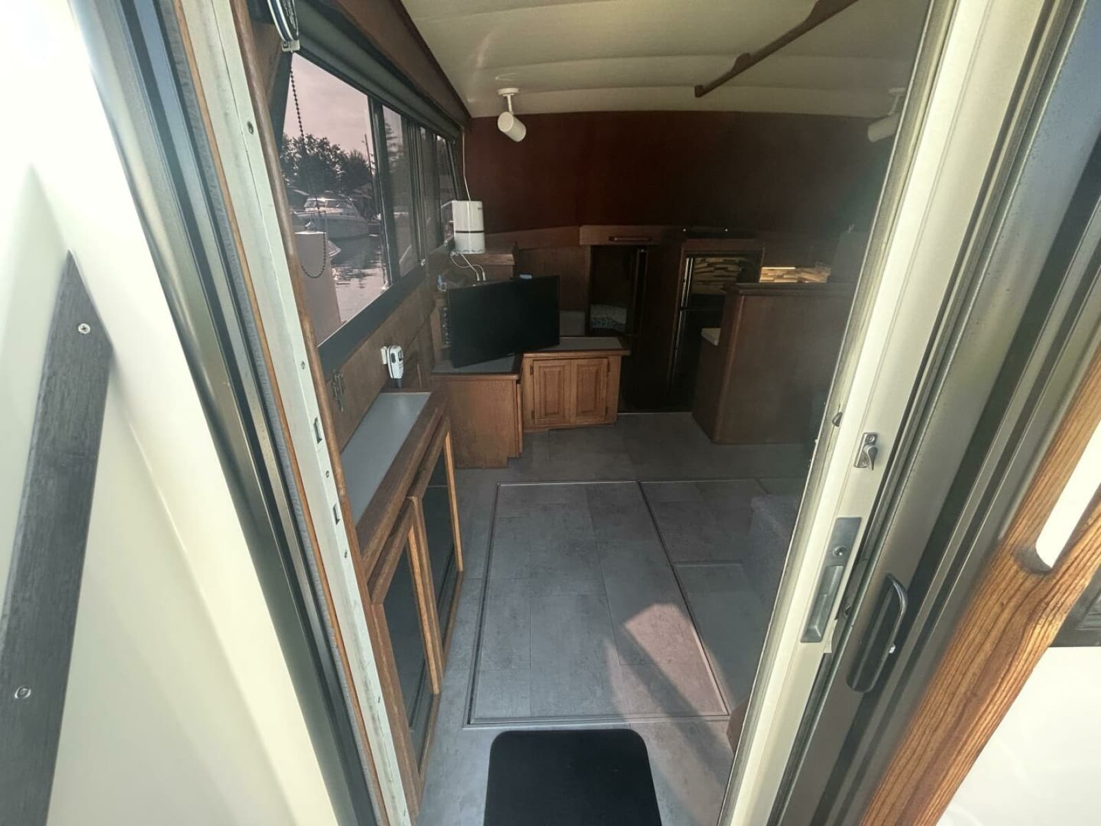 1986 Viking Boats 35 Convertible - Photo 35