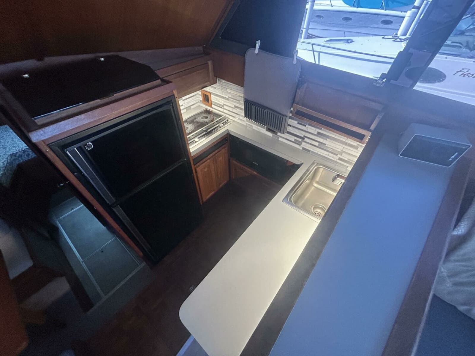 1986 Viking Boats 35 Convertible - Photo 40