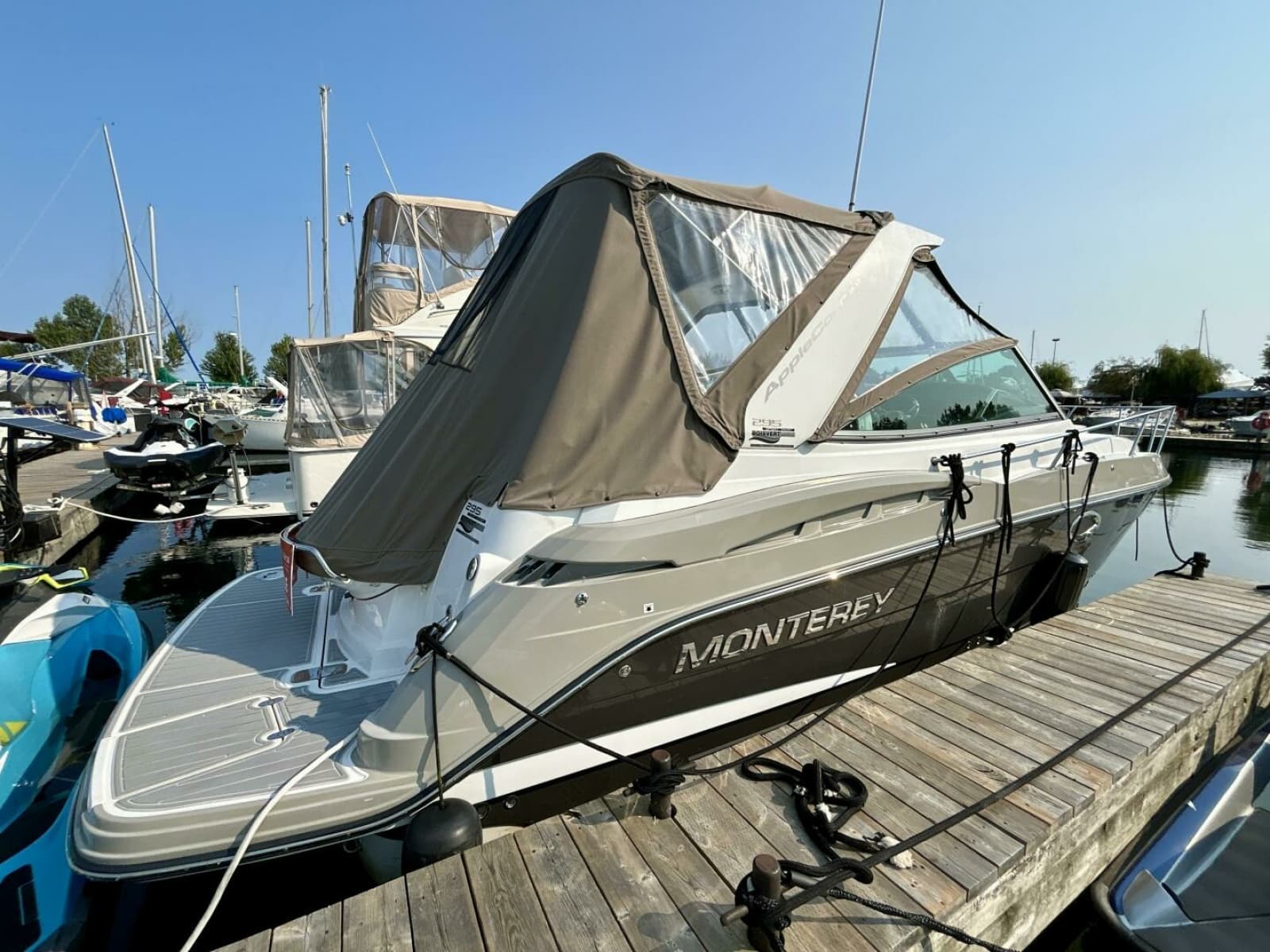 2018 Monterey 295 Sport Yacht - Photo 8