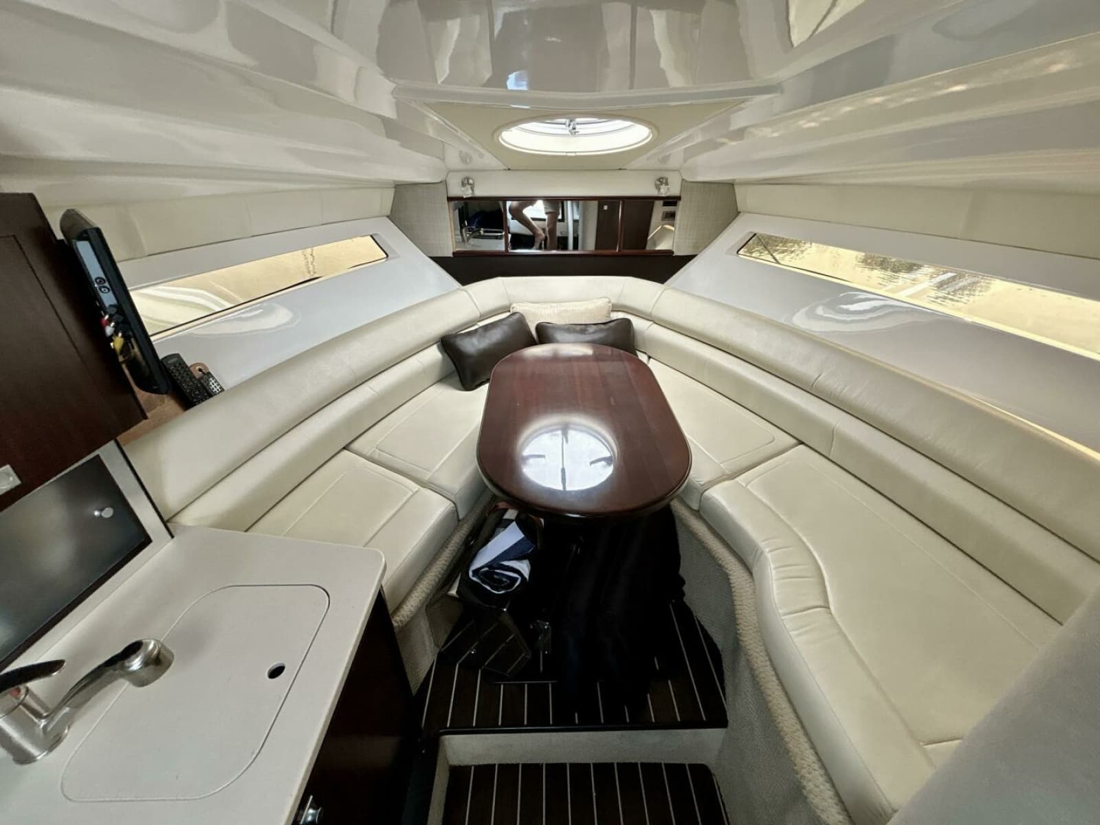 2018 Monterey 295 Sport Yacht - Photo 39