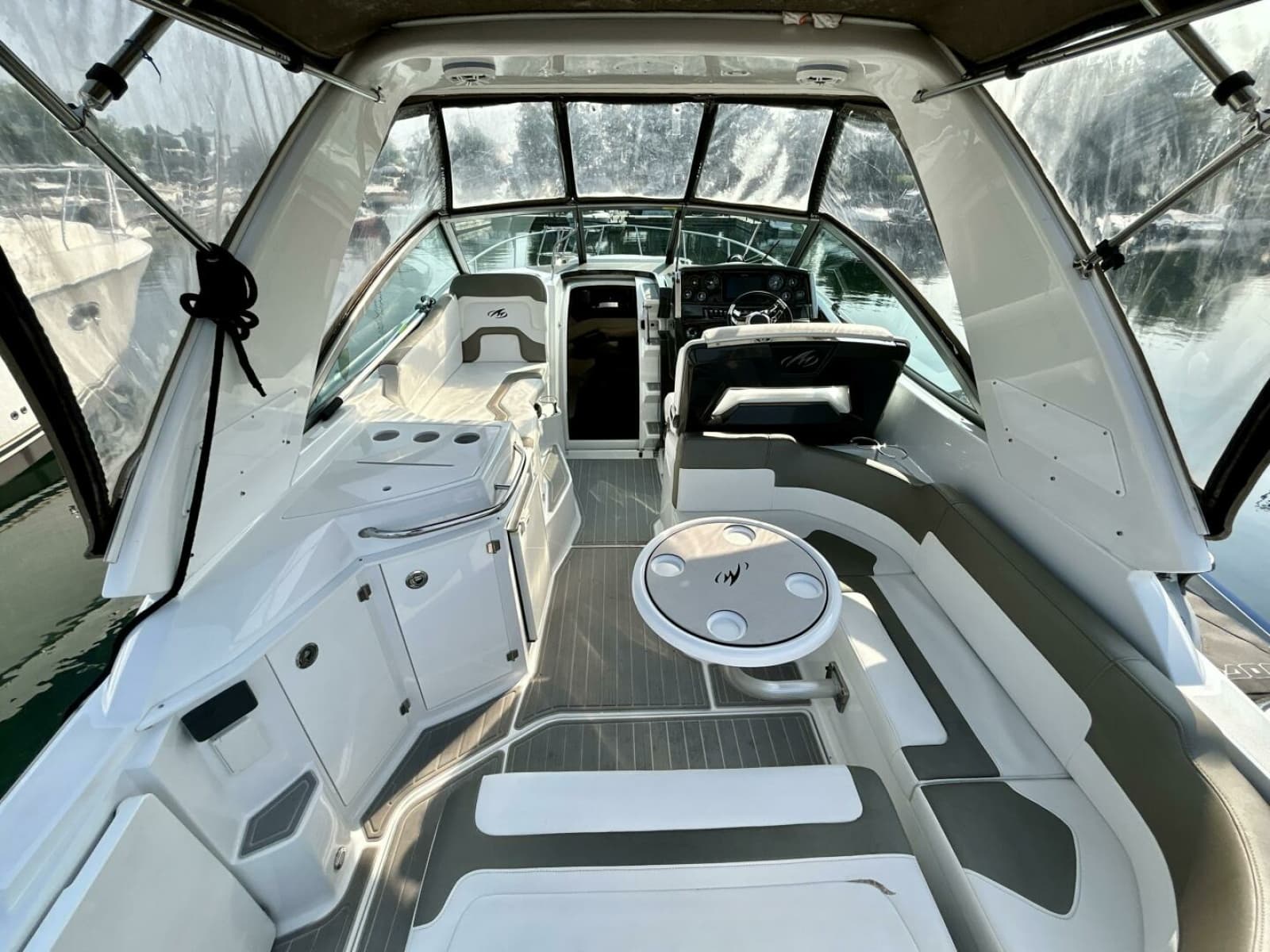 2018 Monterey 295 Sport Yacht - Photo 22