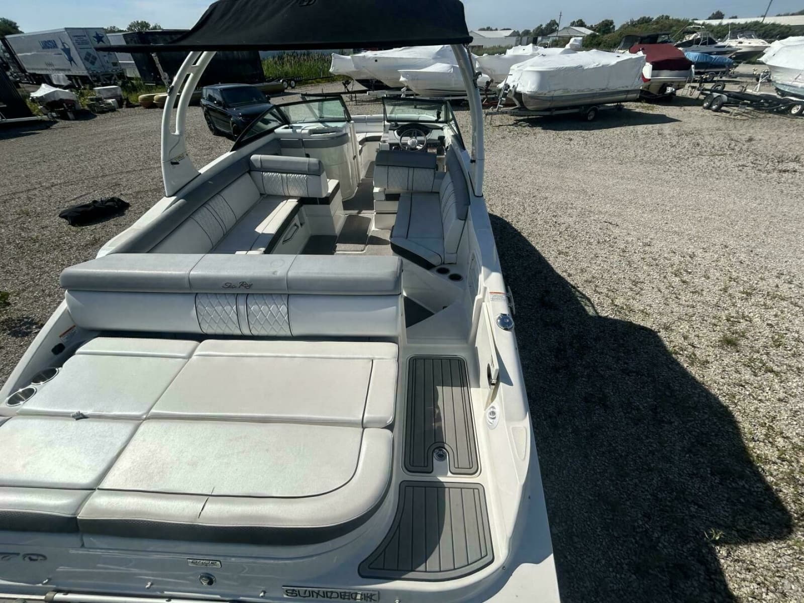 2016 Sea Ray 270 Sundeck - Photo 24