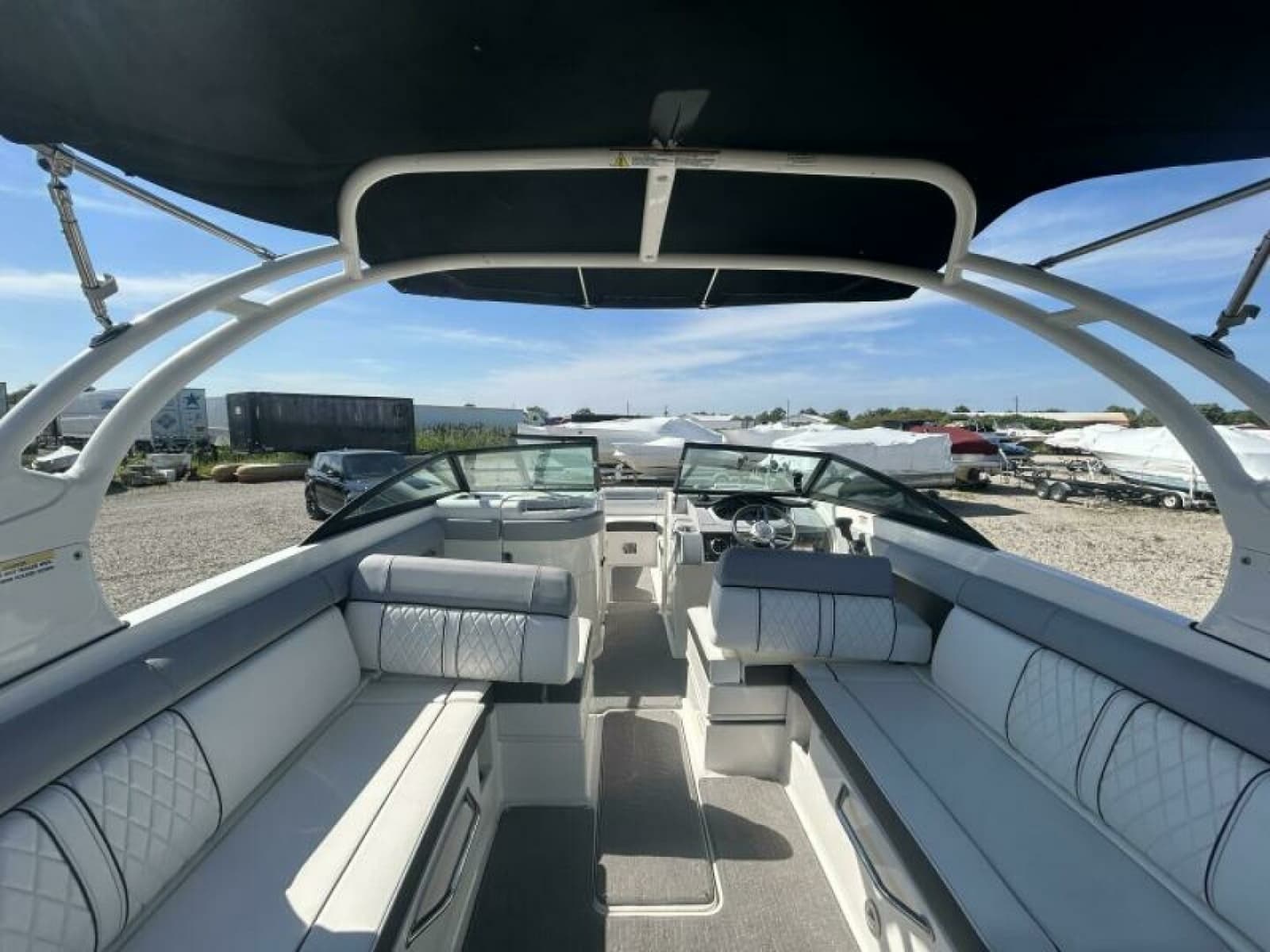 2016 Sea Ray 270 Sundeck - Photo 27