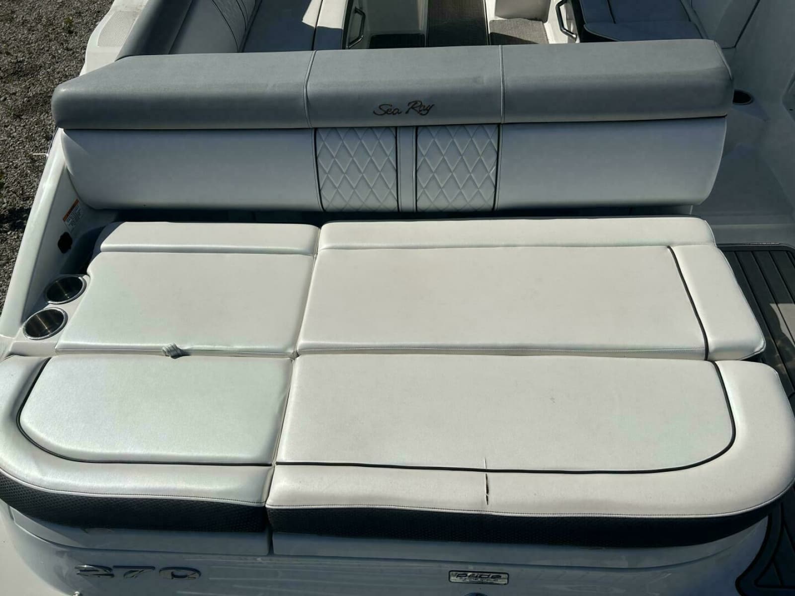 2016 Sea Ray 270 Sundeck - Photo 48